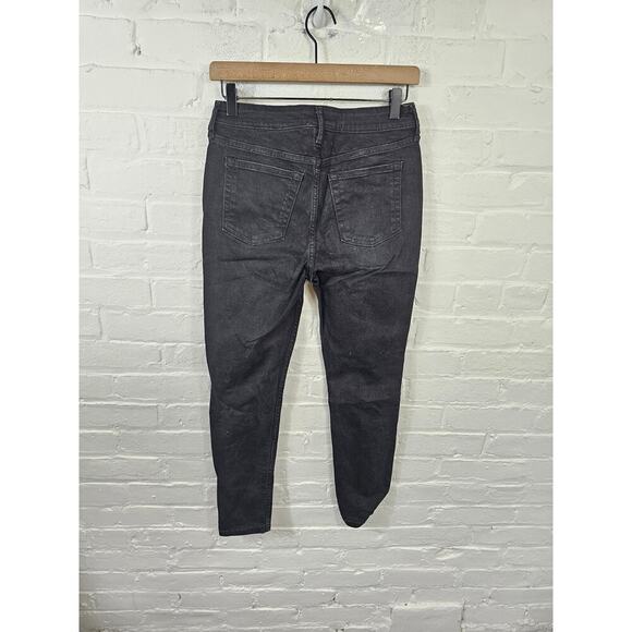 Free Assembly Women's High Rise Straight Denim Jeans Regular-Fit Black Size 6 - Picture 2 of 5